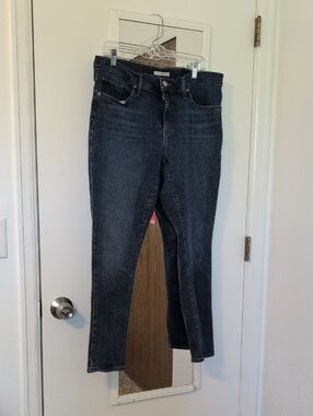 Levi's 311 Shaping Skinny Jeans - Women's Size 32